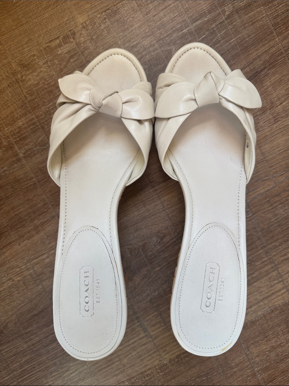 Coach Cream Leather Knot Slide Mules Size 10B